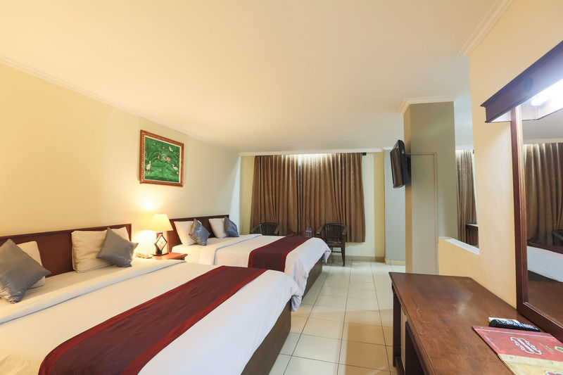 Reddoorz @ Raya Kuta Hotel Kuta Lombok Eksteriør billede