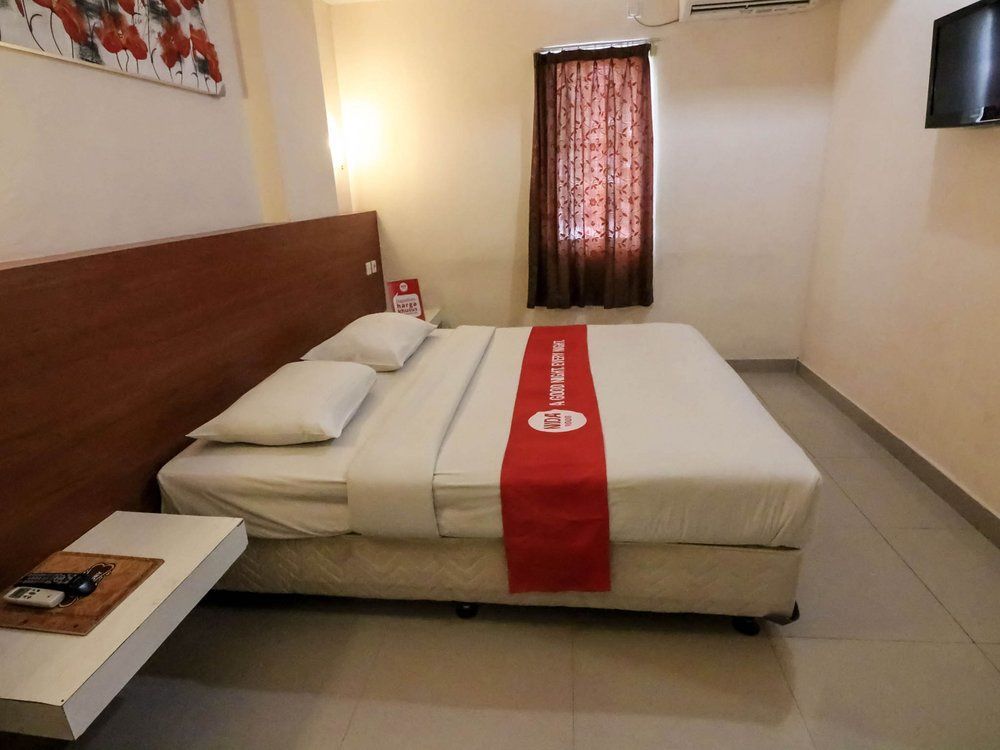 Reddoorz @ Raya Kuta Hotel Kuta Lombok Eksteriør billede