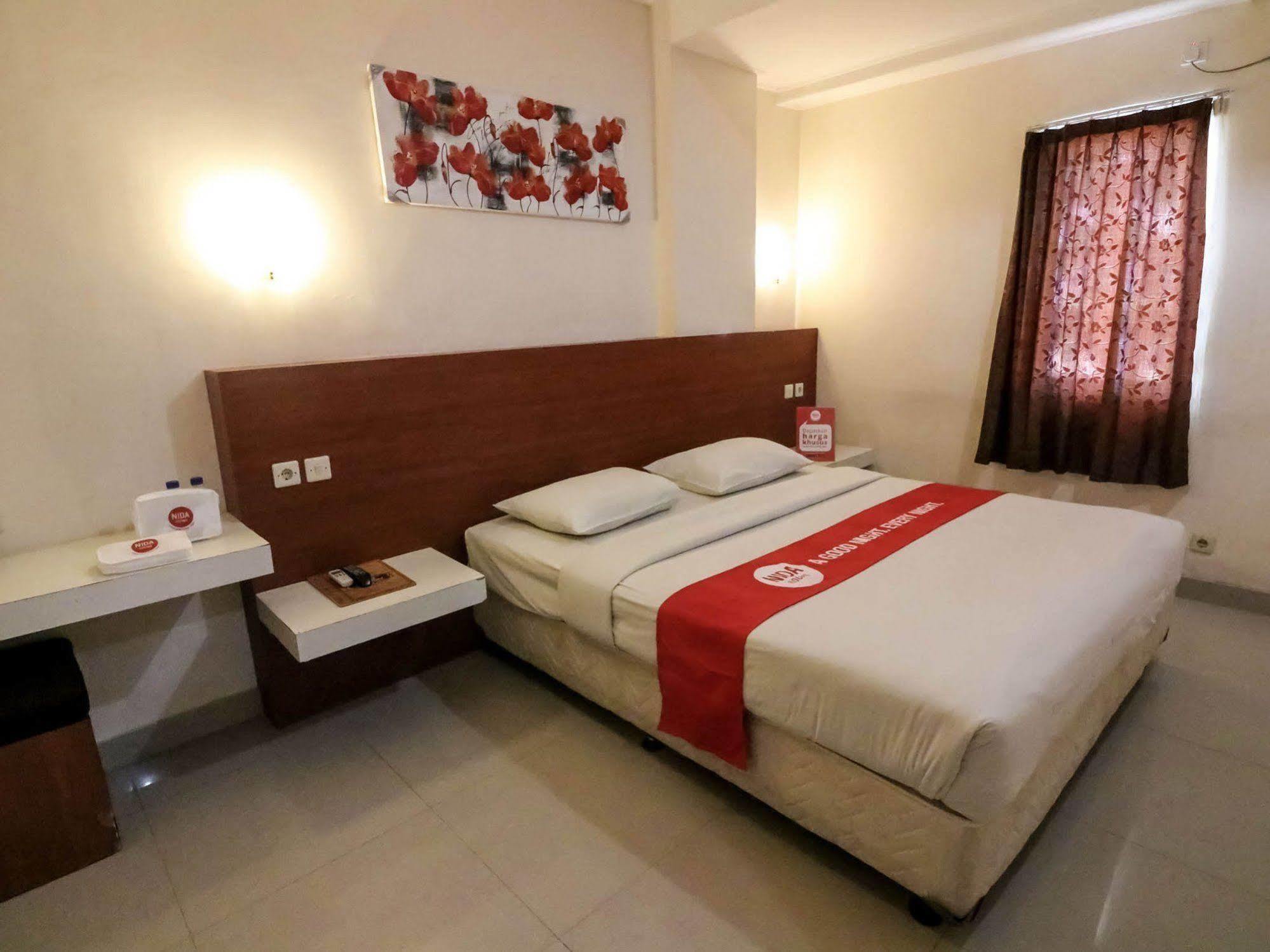 Reddoorz @ Raya Kuta Hotel Kuta Lombok Eksteriør billede