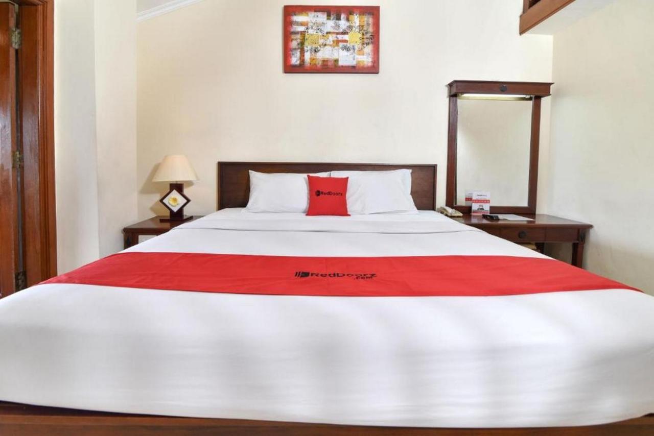 Reddoorz @ Raya Kuta Hotel Kuta Lombok Eksteriør billede