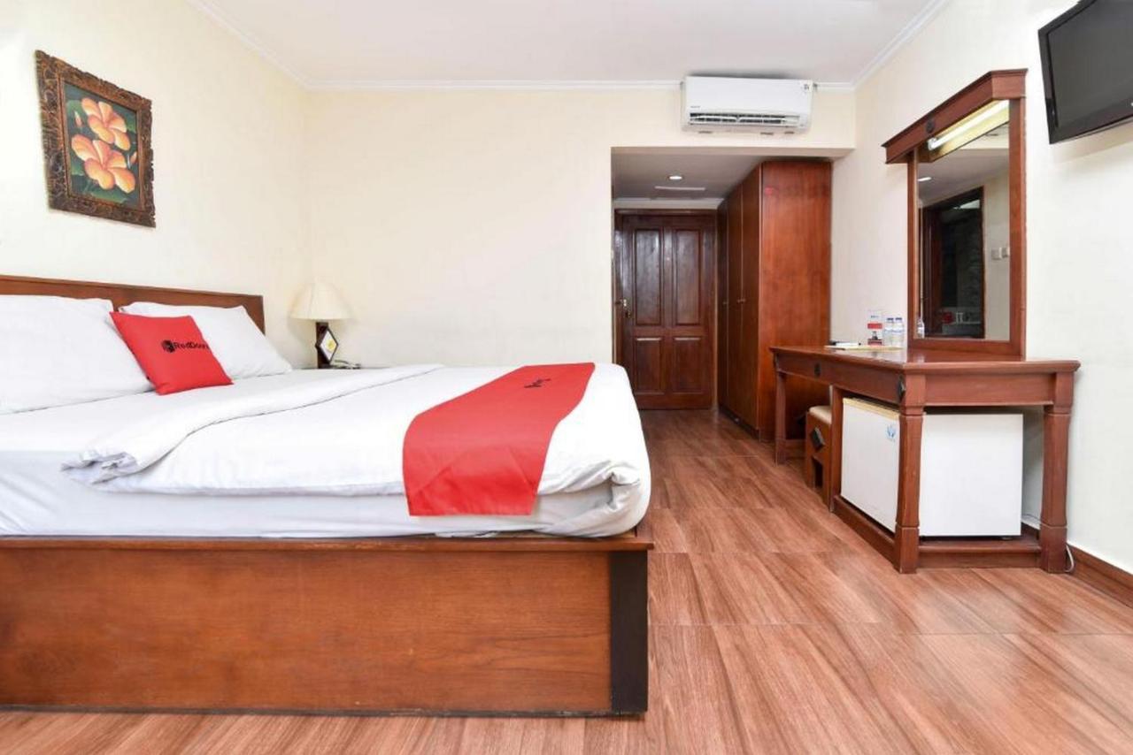 Reddoorz @ Raya Kuta Hotel Kuta Lombok Eksteriør billede
