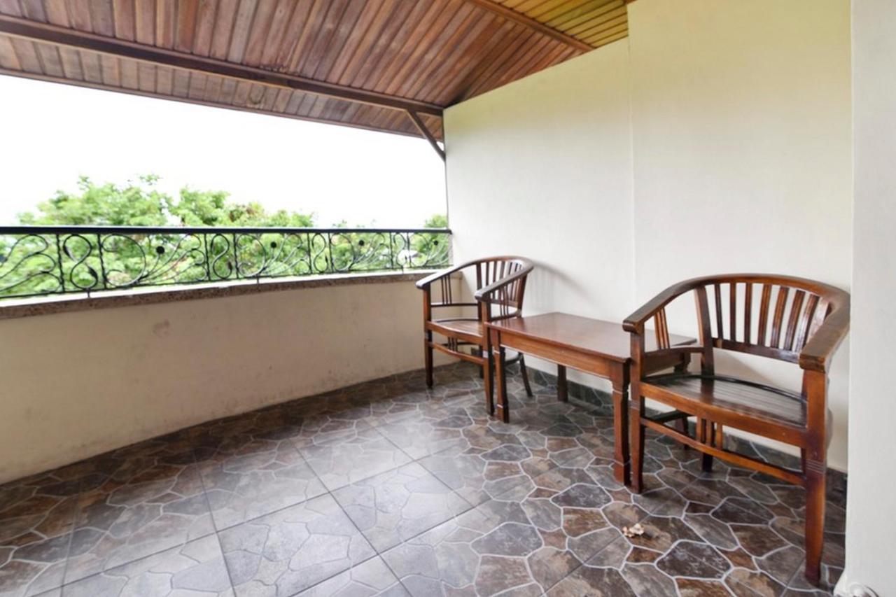Reddoorz @ Raya Kuta Hotel Kuta Lombok Eksteriør billede